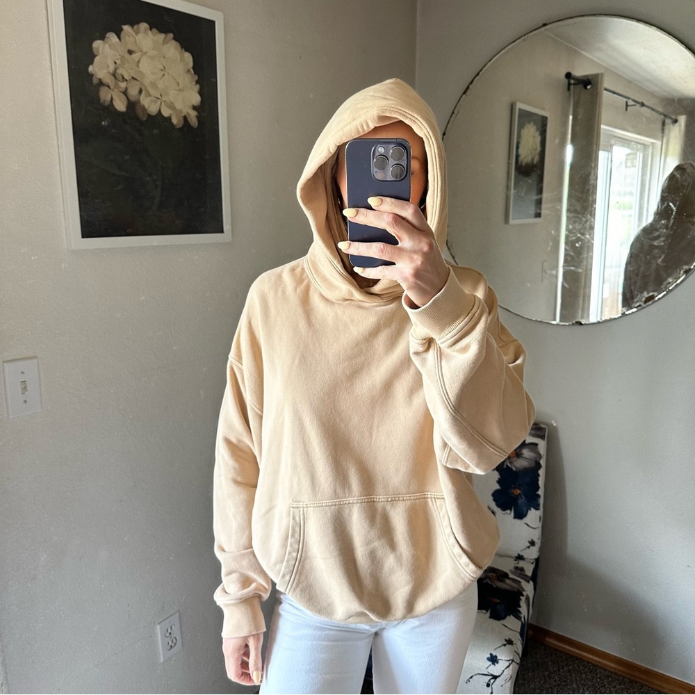 Abercrombie & Fitch Beige Hooded Sweatshirt - Cozy Pullover